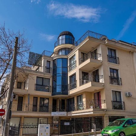 דירות וארנה Minimalistic 1Br Flat With A Parking Spot מראה חיצוני תמונה