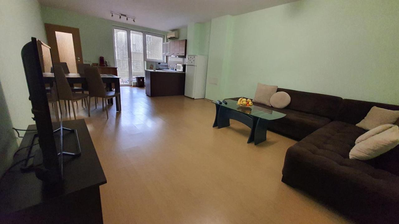 דירות וארנה Minimalistic 1Br Flat With A Parking Spot מראה חיצוני תמונה