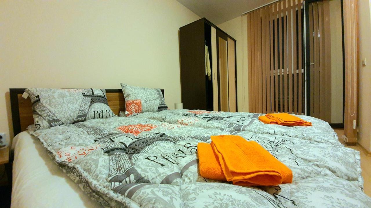 דירות וארנה Minimalistic 1Br Flat With A Parking Spot מראה חיצוני תמונה